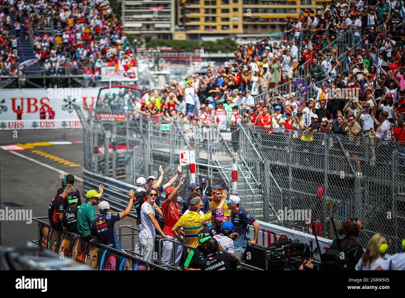 F1 Drivers Parade thumbnail