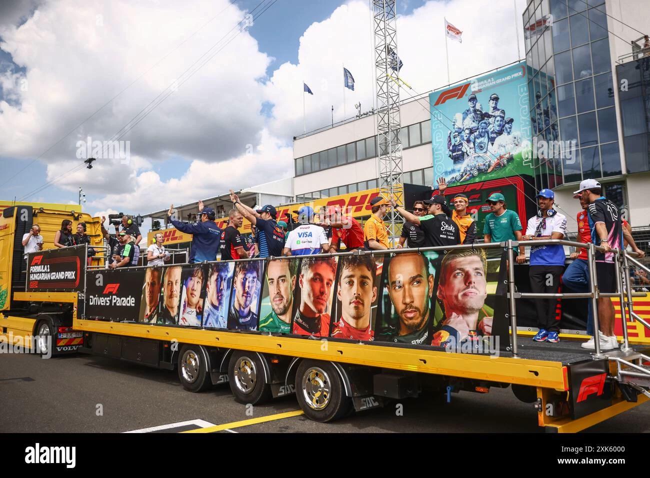F1 Drivers (Parade) (Concert) thumbnail