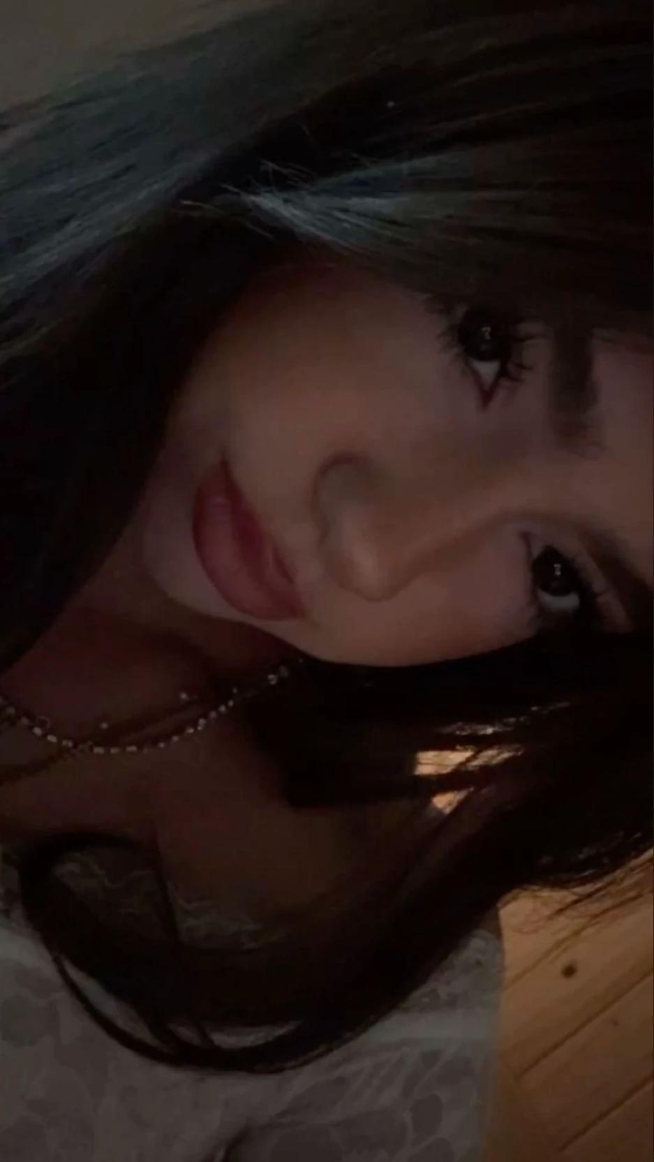 Emily thumbnail