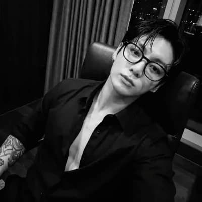 Jeon Jungkook thumbnail