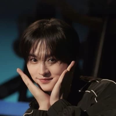 Lee Know thumbnail