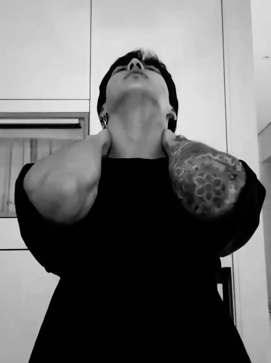 Jeon jungkook thumbnail