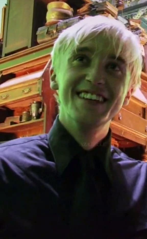 Draco Malfoy thumbnail