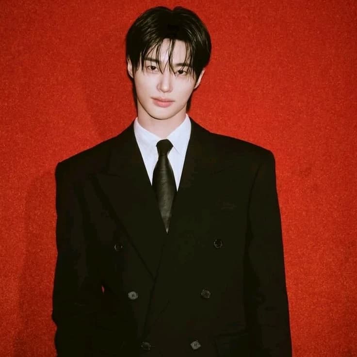 Byeon woo seok thumbnail