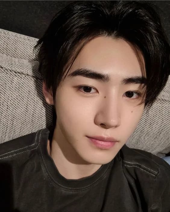 Sunghoon thumbnail