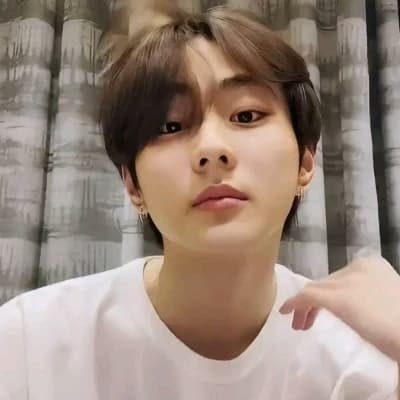 Yang Jungwon thumbnail