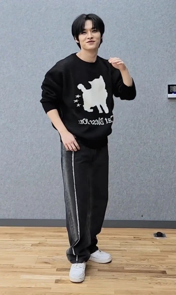 Jungwon thumbnail