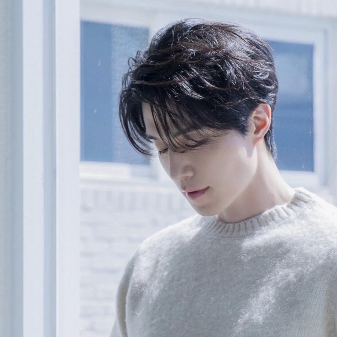 Lee Dong Wook thumbnail