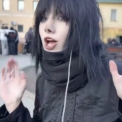 Maxi thumbnail