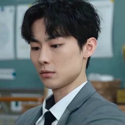 Ryu Jun Hyong thumbnail