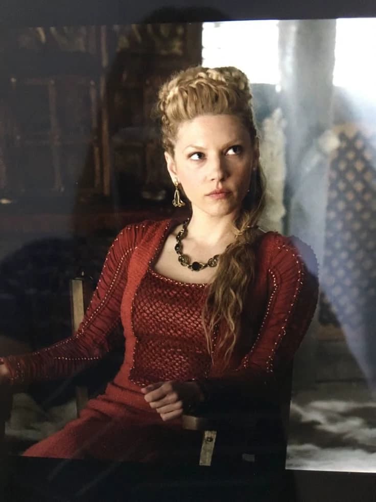 Visenya Targeryan [The Queen of Iron Throne] thumbnail
