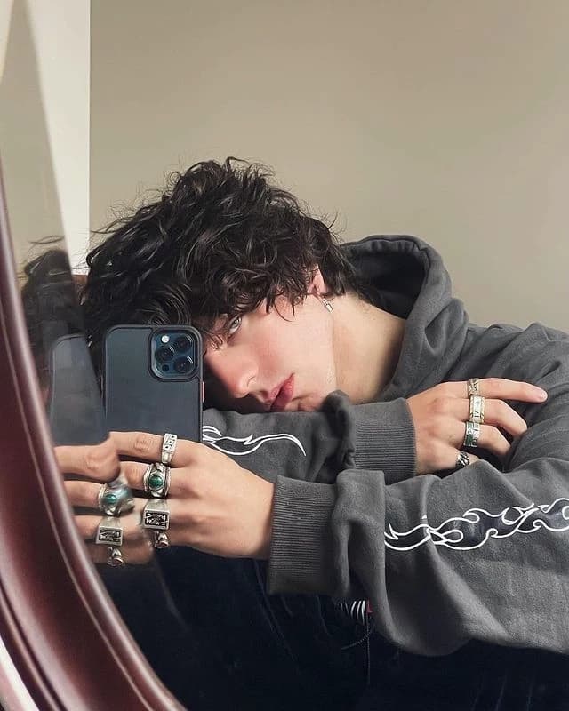 boy best friend thumbnail