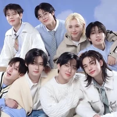 STRAY KIDS  thumbnail