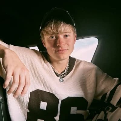 Sam Golbach  thumbnail
