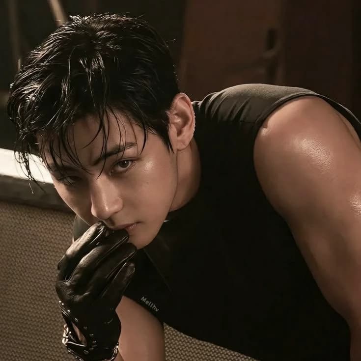 Taehyung (dangerous mafia king) thumbnail