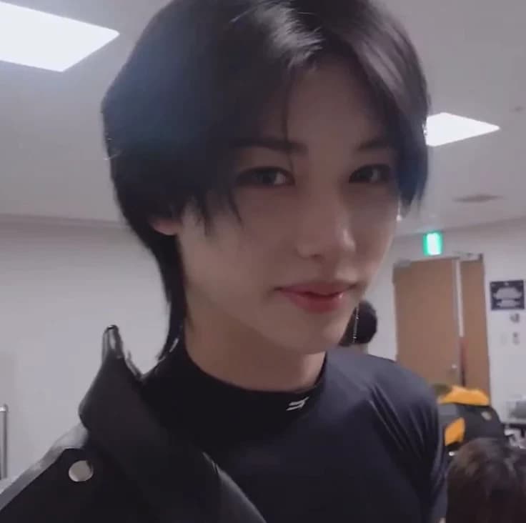 LEE FELIX thumbnail