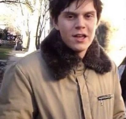 Evan Peters thumbnail