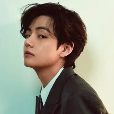 Kim Taehyung thumbnail