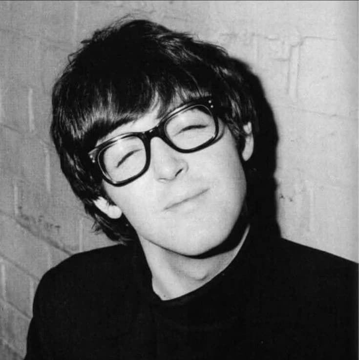 Paul McCartney thumbnail