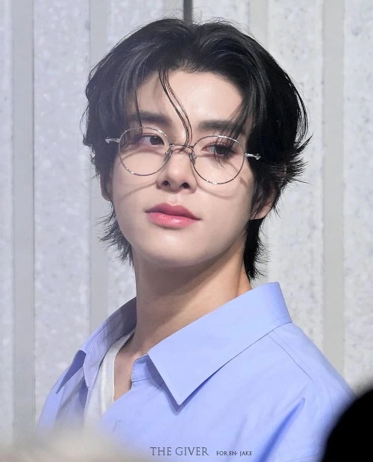 Sim Jake | 심 제이크 ☆ BL.VER • 💙 • thumbnail