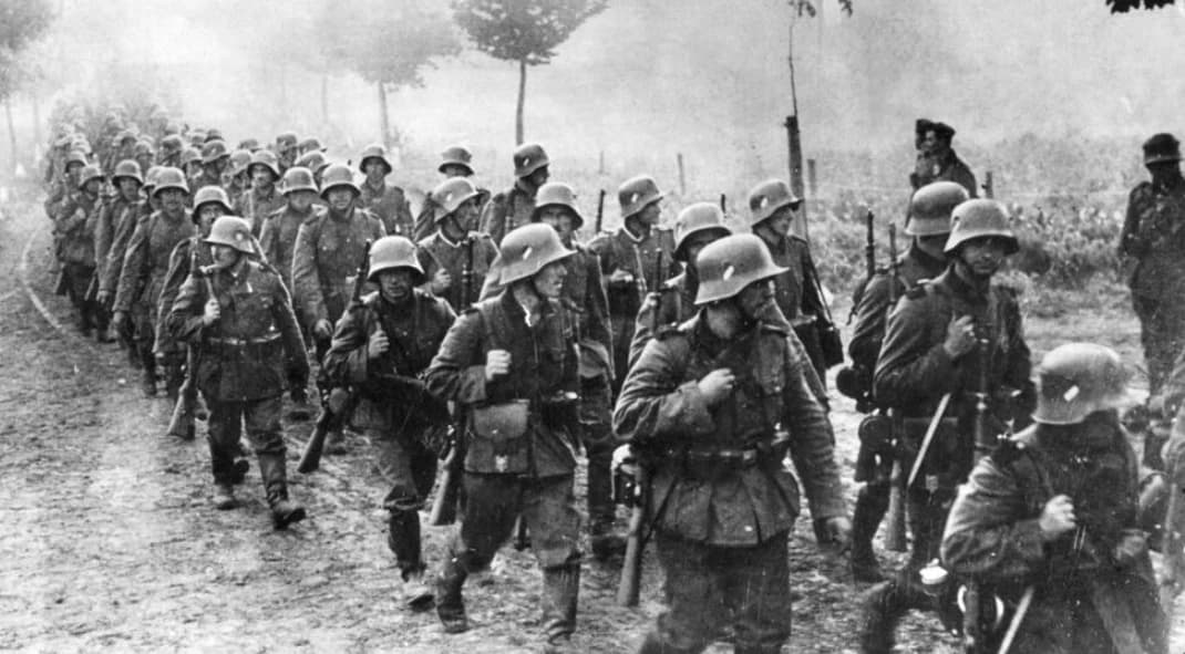 the second world war thumbnail
