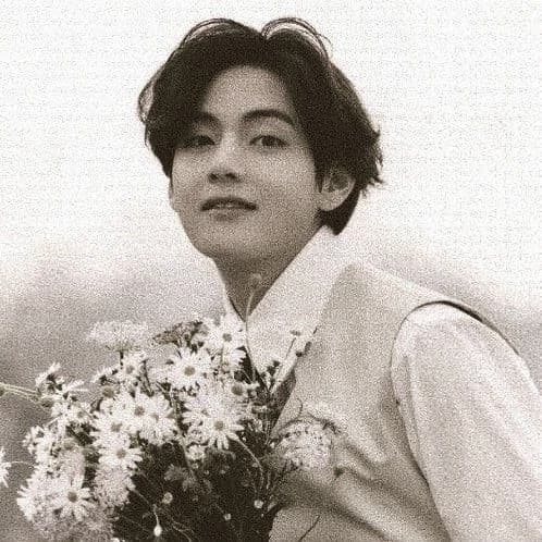 Kim Taehyung - V BTS thumbnail