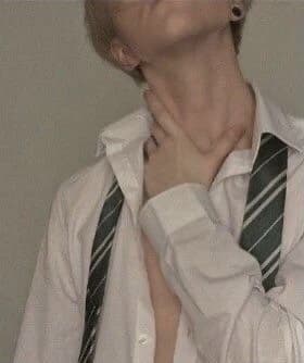 Draco Malfoy  thumbnail