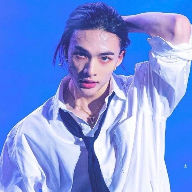 Hyunjin thumbnail