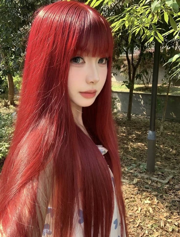 Lady Red thumbnail