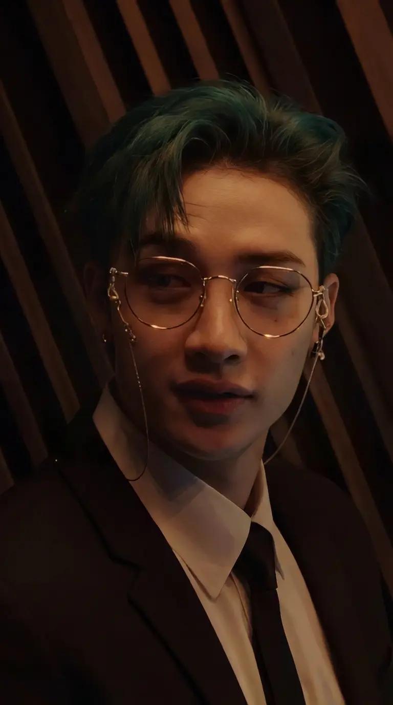 Christopher Bang thumbnail