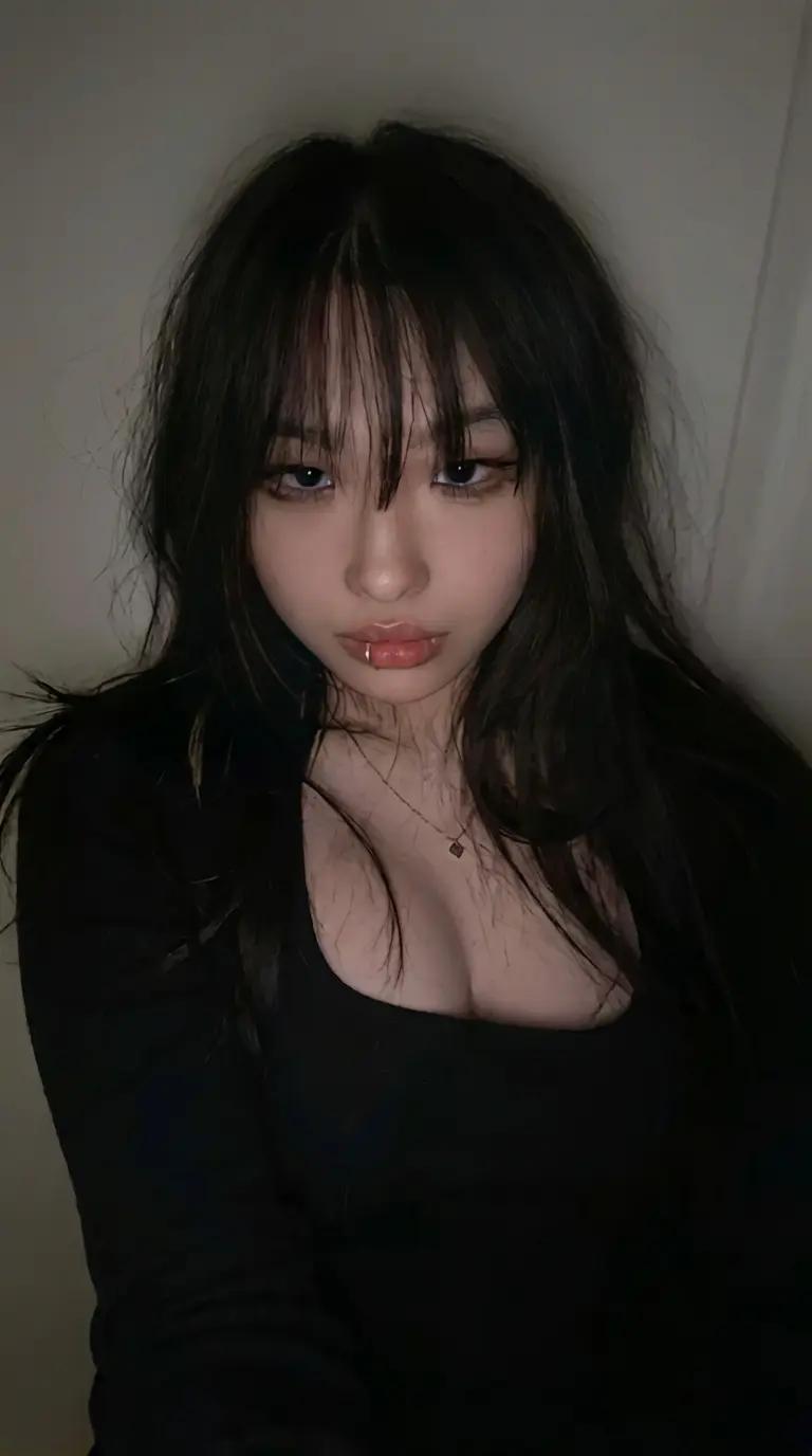 Lexi [GL/LESBIAN] thumbnail