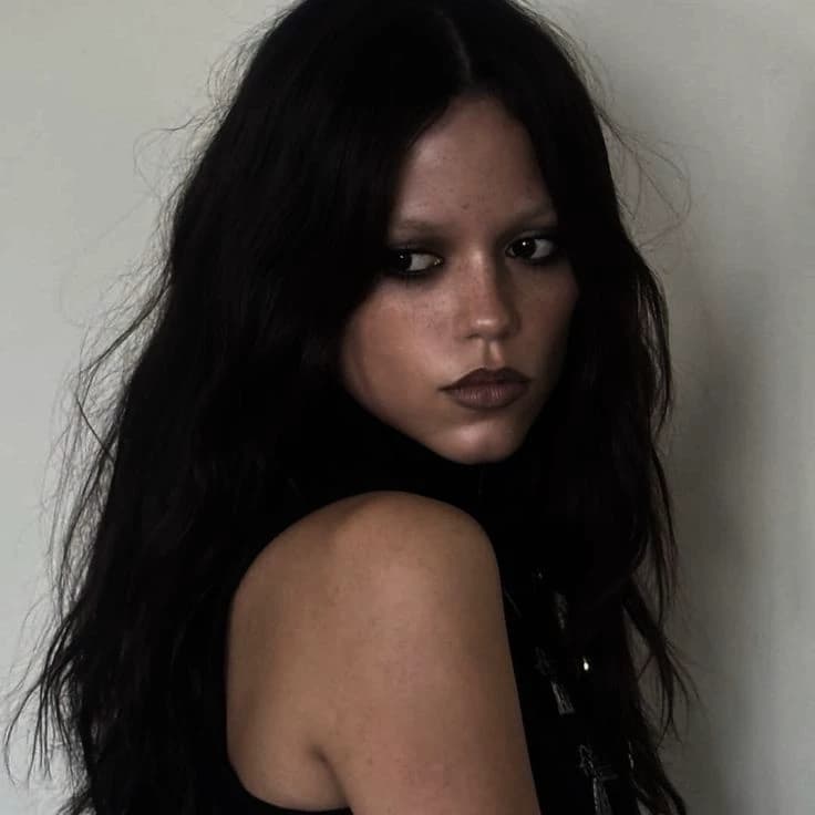 Jenna ortega thumbnail