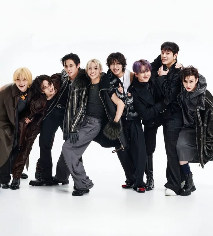 Stray kids thumbnail