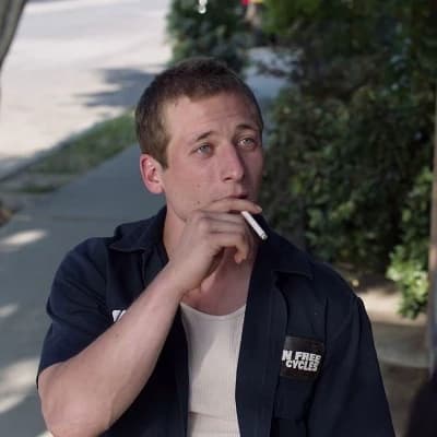 Lip Gallagher thumbnail