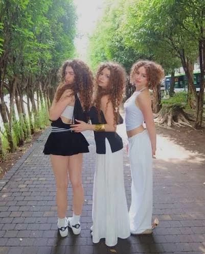 The Kalogeras Sisters thumbnail