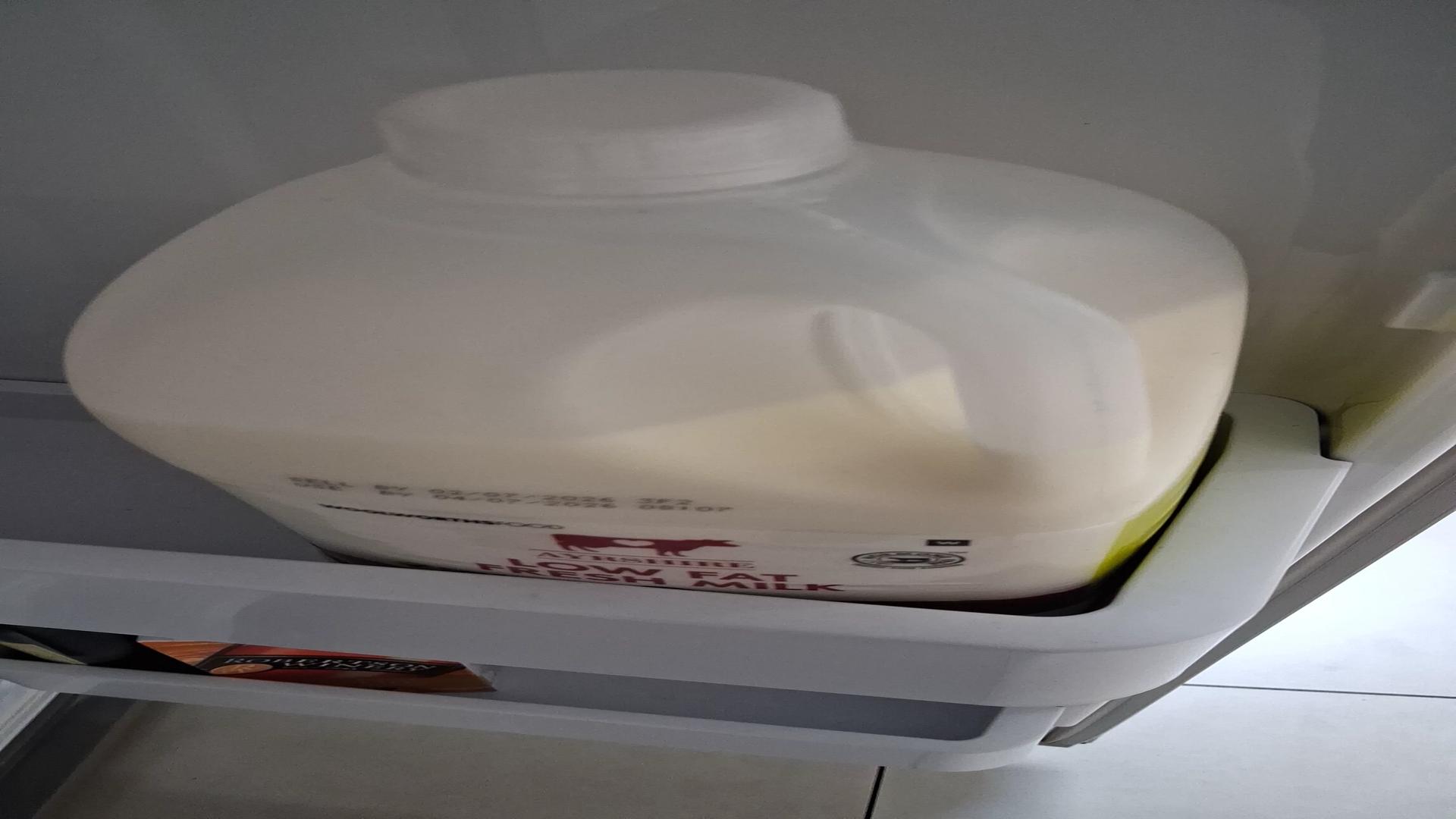 MILK thumbnail