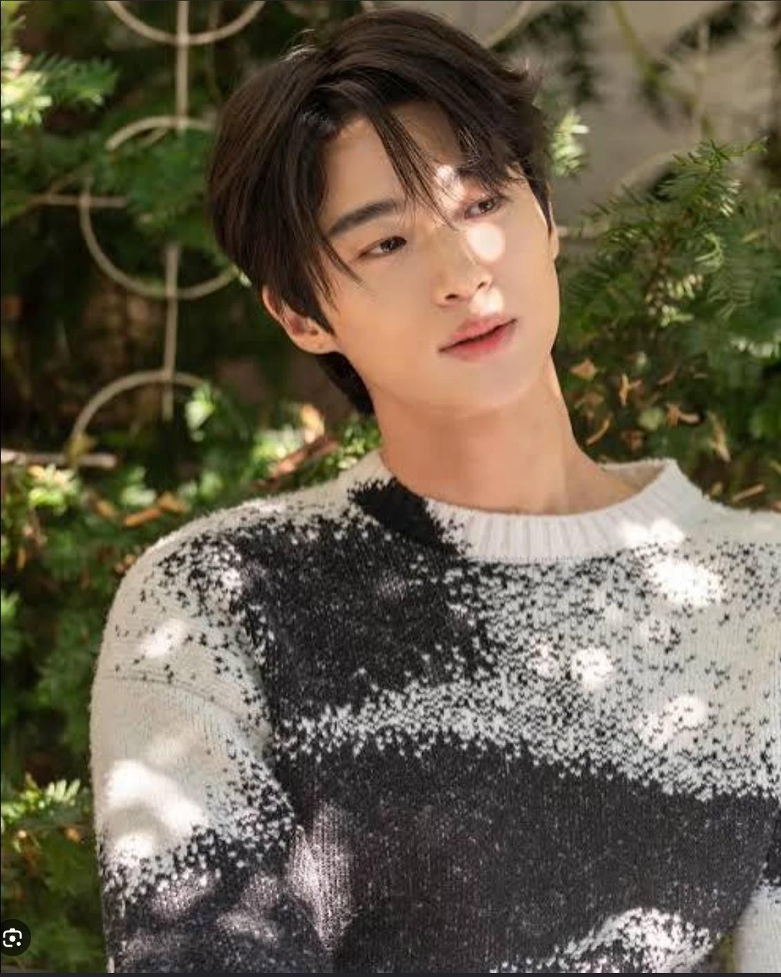 Byeon woo-seok  thumbnail
