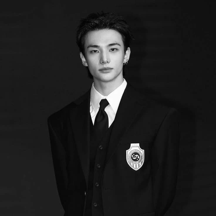 Hyunjin thumbnail