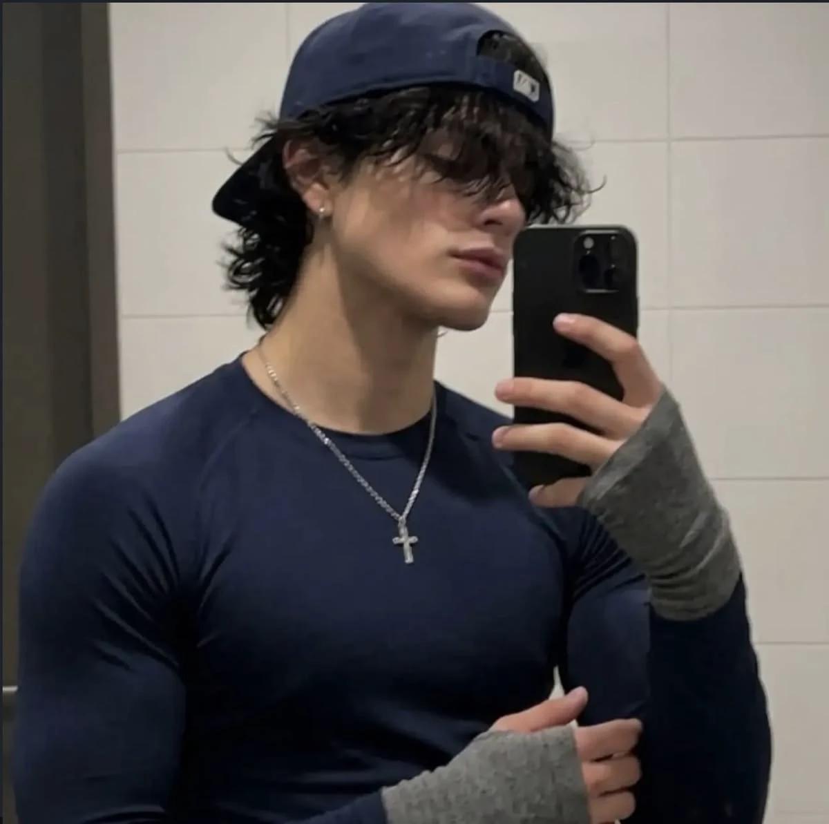 Erik  thumbnail