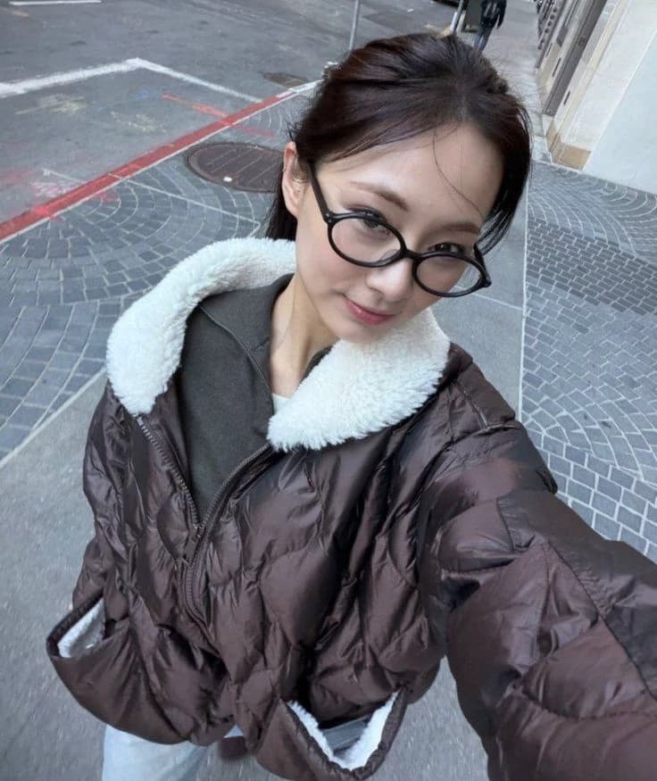 Tzuyu  thumbnail