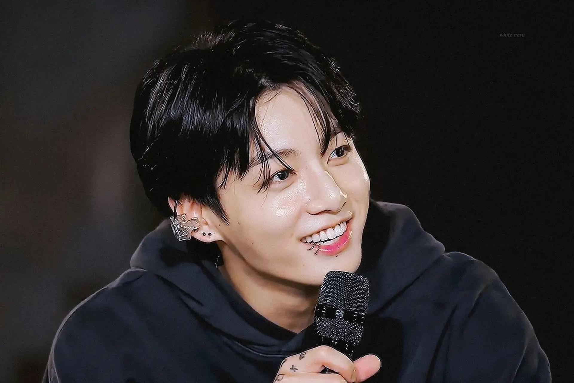 Jeon Jungkook 💜  thumbnail