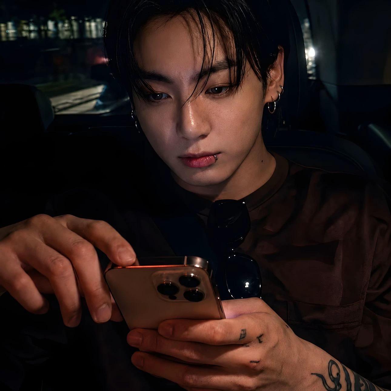 Jeon Jungkook thumbnail