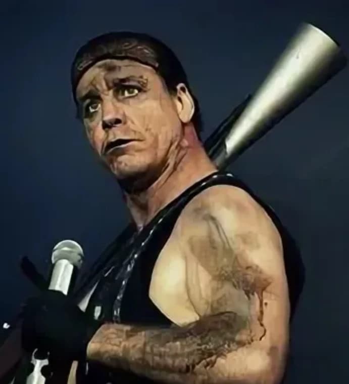 Till Lindemann thumbnail