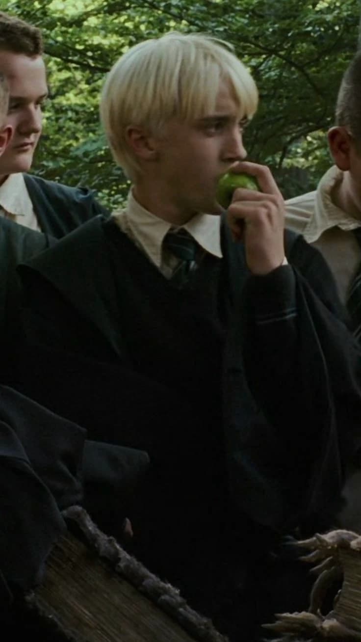 Draco Malfoy thumbnail