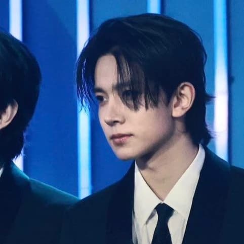 Sunghoon thumbnail