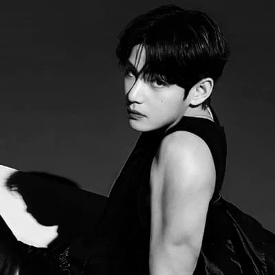 Kim Taehyung  thumbnail
