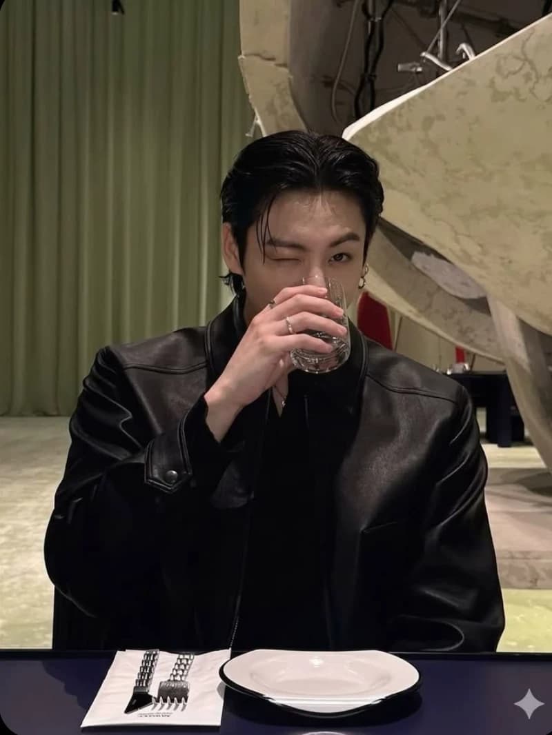 Jungkook husband (marriage of revenge) thumbnail