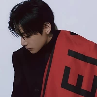 Kim taehyung thumbnail