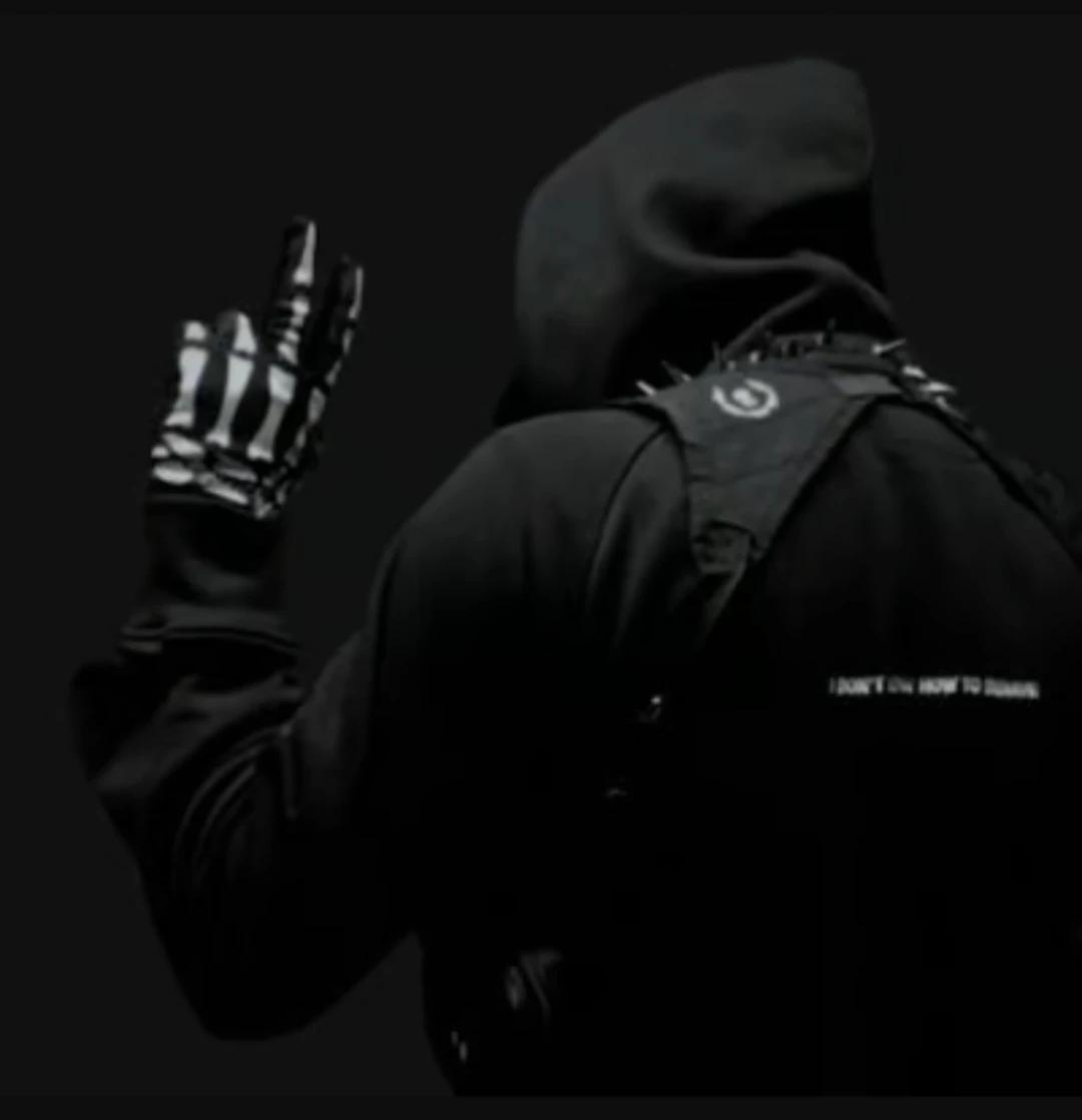 Ghost thumbnail