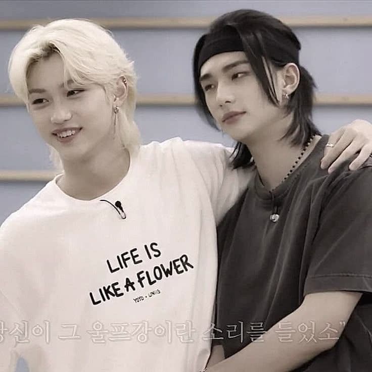HYUNLIX | Tus padres 👨‍❤️‍👨🫃🏻👨🏻‍🍼★★ (BL) thumbnail